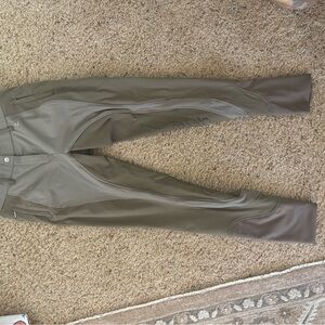 Horze tan breeches size 28